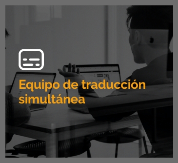 Equipo de traducción simultánea